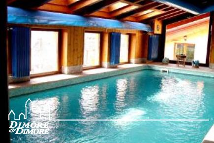 Penthouse in Pallanza mit Innenpool und Blick auf den See
