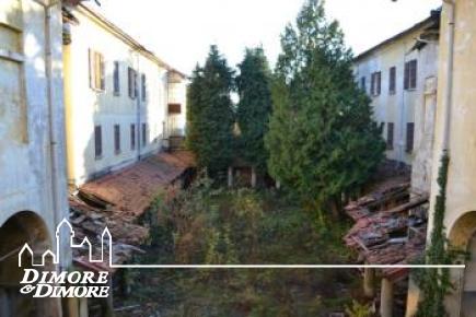 Stable  's time to restore the lake d ' Orta