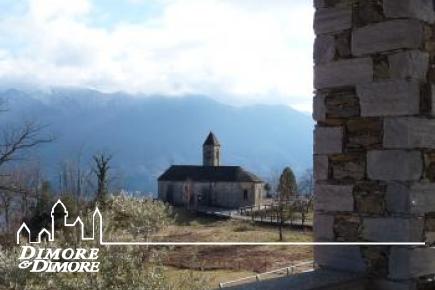 Villa a Oggebbio con vista Lago Maggiore