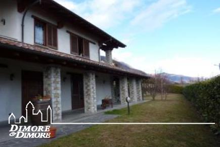 Villa a Oggebbio con vista Lago Maggiore