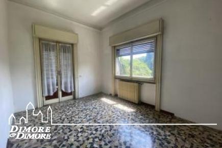 Villa a Pallanza con parco da ristrutturare