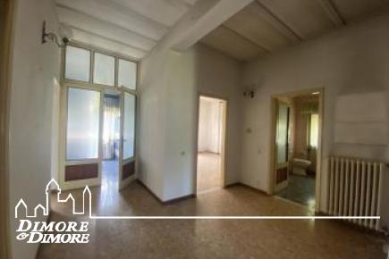 Villa a Pallanza con parco da ristrutturare