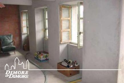 Haus aus Stein in Intragna