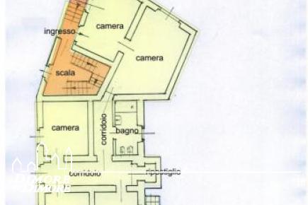 Casa a Miazzina con quattro appartamenti, terreno e vista lago