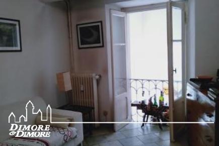 Appartamento in palazzo d'epoca a Oggebbio 