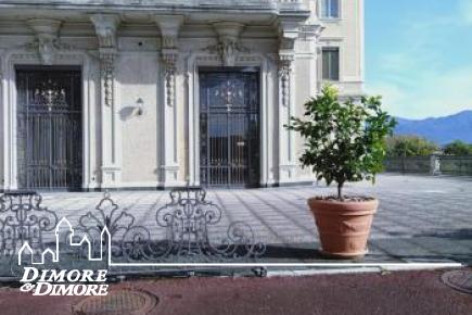 Appartamento in palazzo d'epoca a Oggebbio 