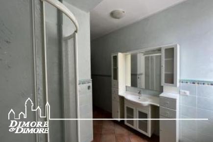 Porzione di casa in stile rustico ristrutturata – Luino, frazione Pianazzo