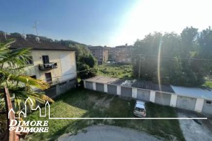 Luminoso quadrilocale da ristrutturare in zona semi-centrale di Luino