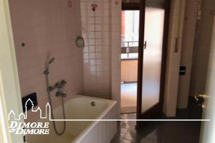 Appartamento a Verbania Suna con vista lago