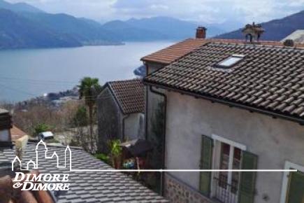 Casa a S. Agata di Cannobio con vista lago