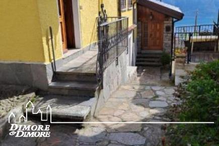 Casa a S. Agata di Cannobio con vista lago
