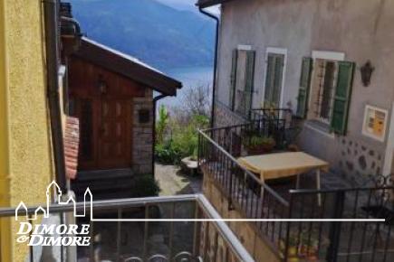 Casa a S. Agata di Cannobio con vista lago