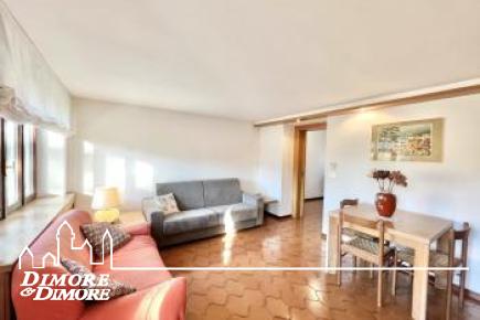 Appartamento a Maccagno vicino al lago con giardino
