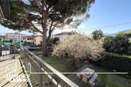 Appartamento a Maccagno vicino al lago con giardino