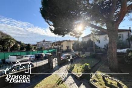 Appartamento a Maccagno vicino al lago con giardino