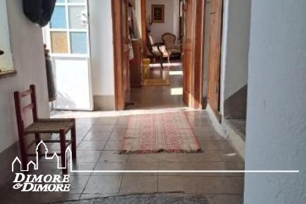 Casa in Vendita a Cannobio in frazione Sant'Agata