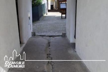 Casa in Vendita a Cannobio in frazione Sant'Agata