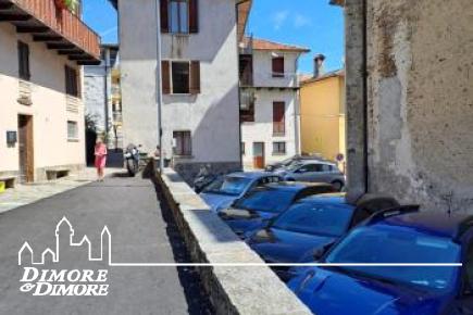 Casa in Vendita a Cannobio in frazione Sant'Agata