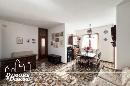 Maccagno Inferiore - Villa singola a 500 metri dal lago