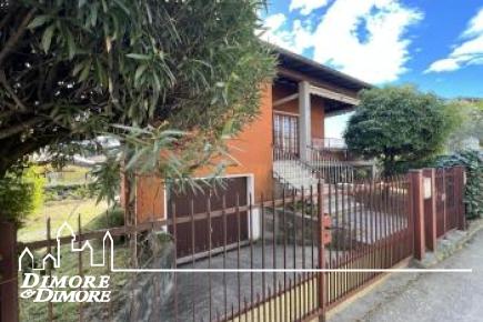 Maccagno Inferiore - Villa singola a 500 metri dal lago