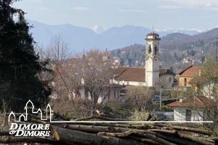 Terreno edificabile a Ghirla