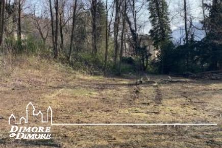 Terreno edificabile a Ghirla
