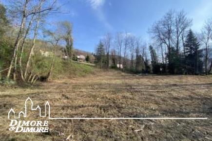 Terreno edificabile a Ghirla
