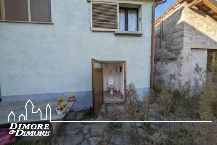 Vogogna casa indipendente con giardino