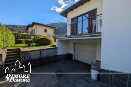 Villa indipendente con giardino e garage