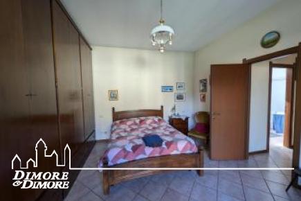 Villa indipendente con giardino e garage