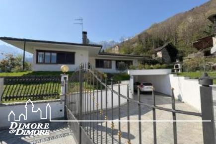 Villa unifamiliare con giardino