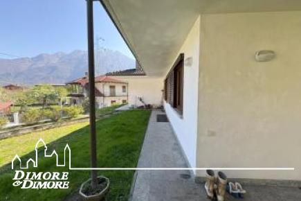 Villa unifamiliare con giardino