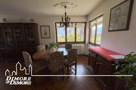 Villa unifamiliare con giardino
