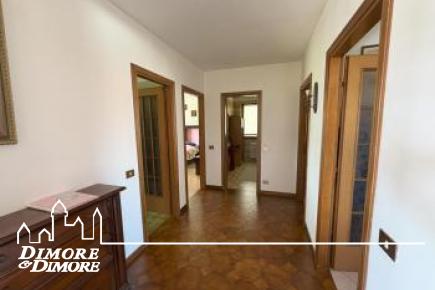 Villa unifamiliare con giardino