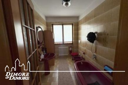 Villa unifamiliare con giardino