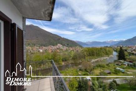 Cannobio grande appartamento vista lago con giardino