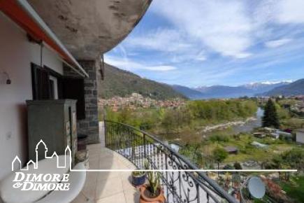 Cannobio grande appartamento vista lago con giardino