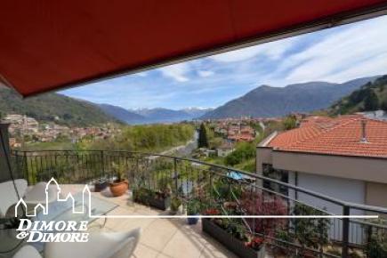 Cannobio grande appartamento vista lago con giardino