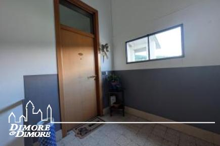 Arizzano appartamento vista lago con giardino e garage