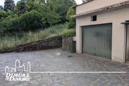 Arizzano appartamento vista lago con giardino e garage