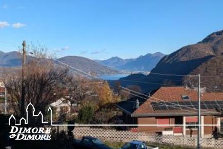 Casa indipendente con giardino e vista lago