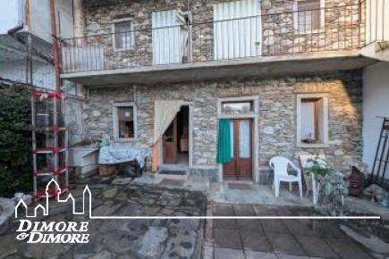 Casa indipendente con giardino e vista lago