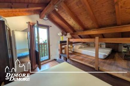 Casetta a schiera di testa 