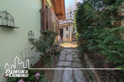 Casetta a schiera di testa 