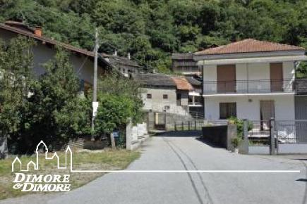 Ampio rustico da ristrutturare
