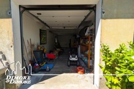 Grande appartamento con giardino e garage