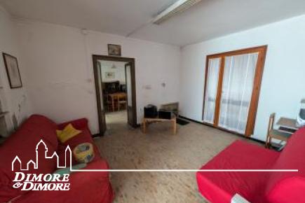 Casa indipendente con giardino