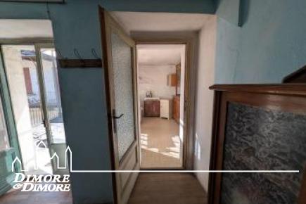 Casa indipendente con giardino