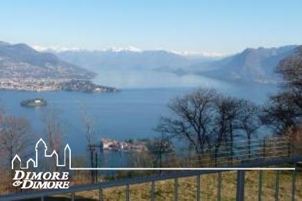Villa in Stresa with lakeview