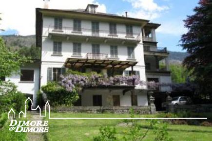 Investment property, bed and breakfast in Varzo Lake Maggiore